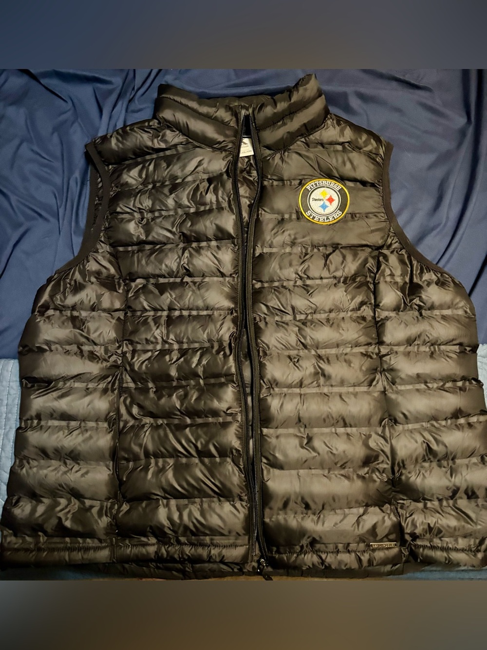 Pittsburgh Steelers team patch Women’s Black Puffer Vest